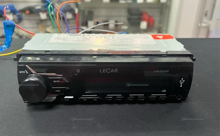 Автомагнитола  Lecar LCD-2100br