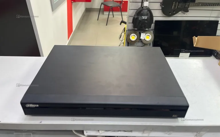 Гибридный видеорегистратор Dahua dhi-nvr5216-4ks2