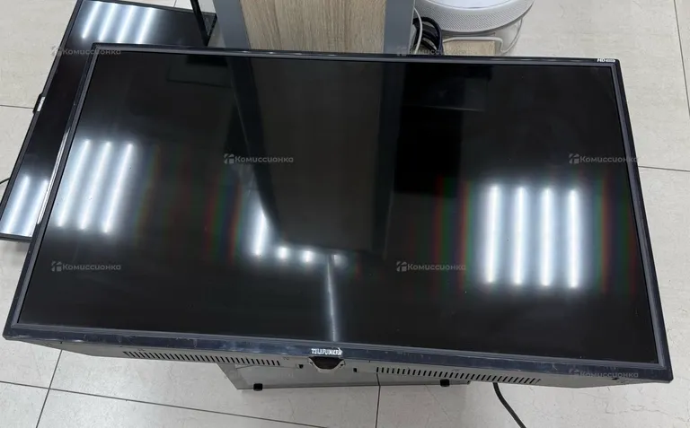Телевизор Skyworth 32STE6600