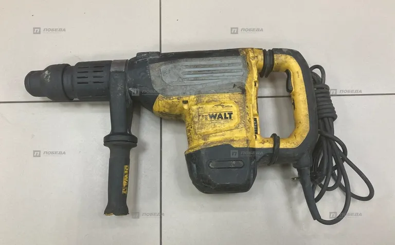 Перфоратор сетевой DeWALT D25773K