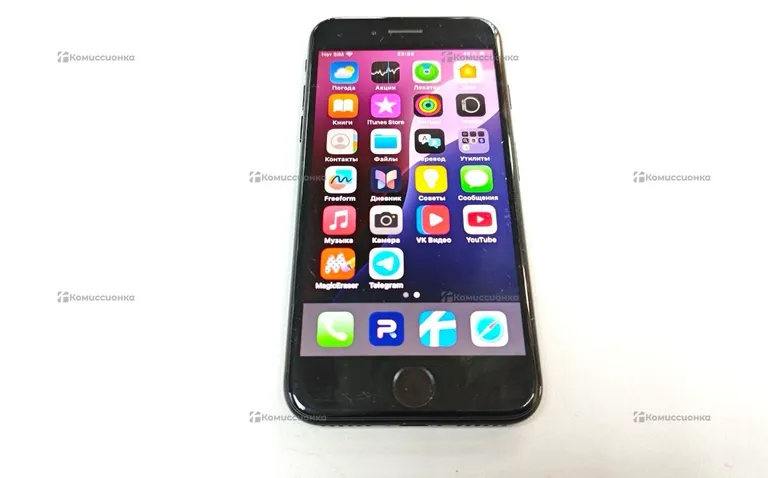 Apple iPhone SE 2020 64Gb