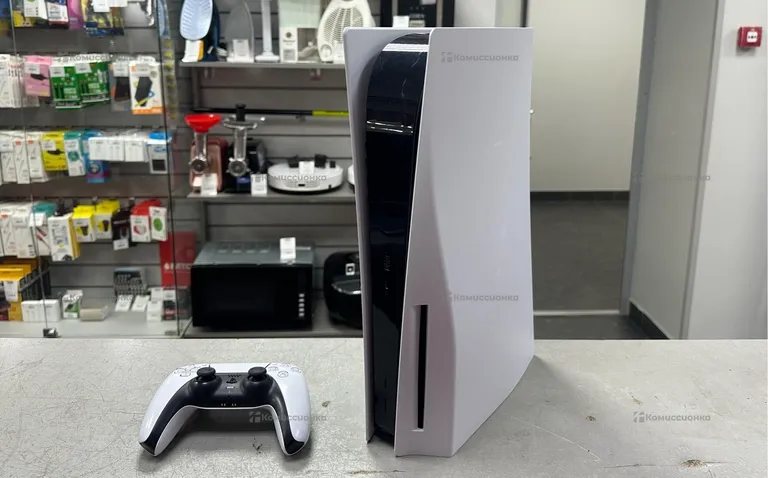 Приставка PlayStation PS5 с дисководом