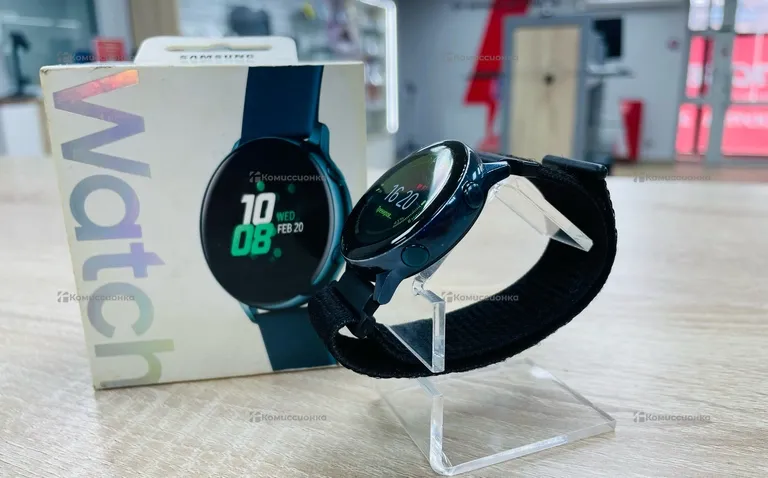 Часы  Samsung Galaxy Watch Active