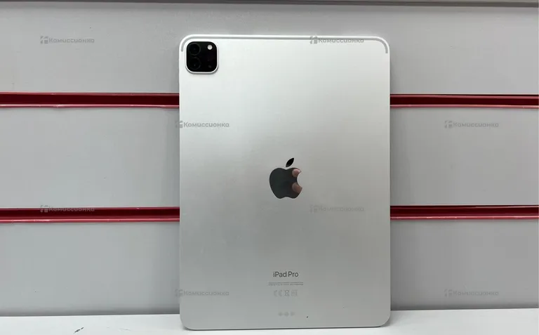 Планшет Apple iPad Pro 11-inch 4 поколения 128 ГБ