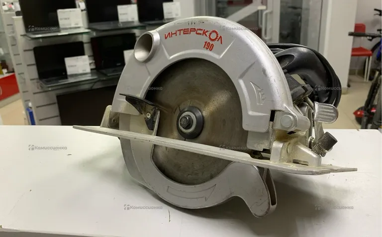 Дисковая пила Интерскол ДП-190/1600М
