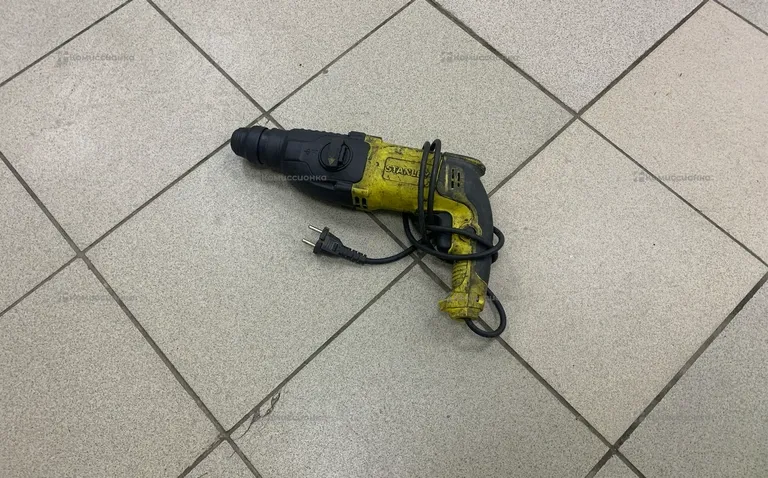 Перфоратор STANLEY SHR263K