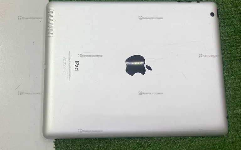 Планшет Apple iPad 4 32Gb Wi-Fi