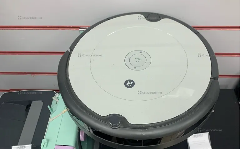 Робот пылесос Roomba 698