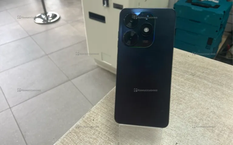 Tecno Spark Go 2024 3/64