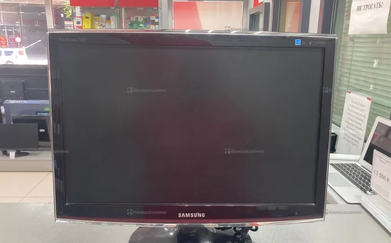 Монитор Samsung SyncMaster T220