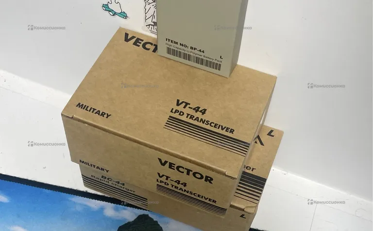 Рация  vector vt-44