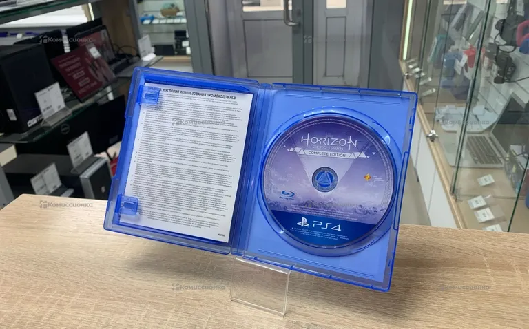диск для PS4 Horizon zero dawn