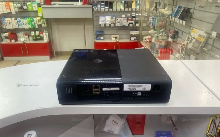 Приставка Xbox 360
