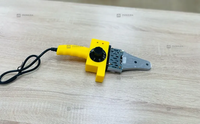 Паяльник для пластиковых труб  PROFESSIONAL TOOLS
