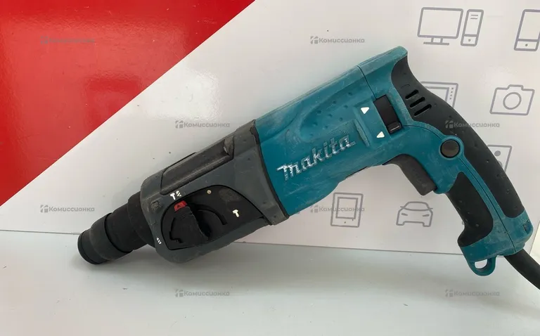 Перфоратор Makita HR 2470