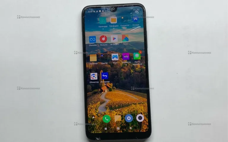 Xiaomi Redmi 7 3/32 ГБ