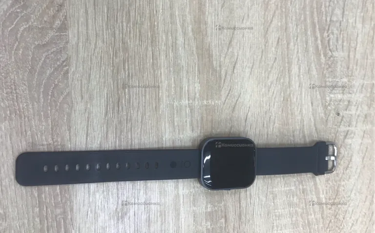 Часы  Nothing Watch