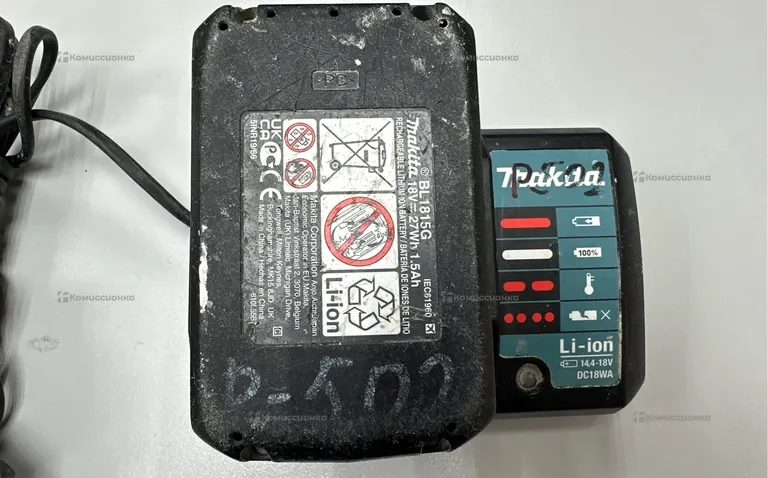 Зарядное устройство Makita DC18WA + АКБ BL1815G 18