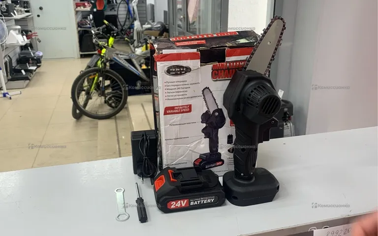 Аккумуляторный сучкорез chainsaw 24v