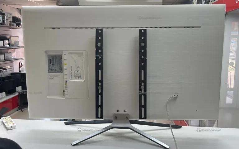 Телевизор Samsung UE43M5513AU