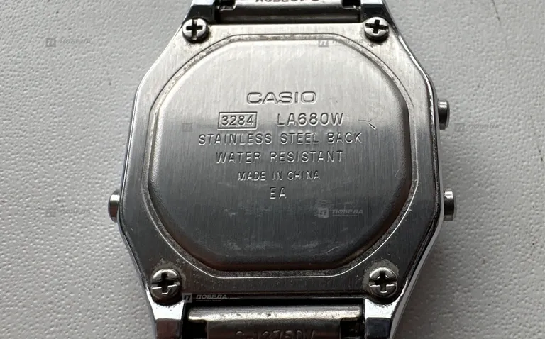 Часы Casio LA680W