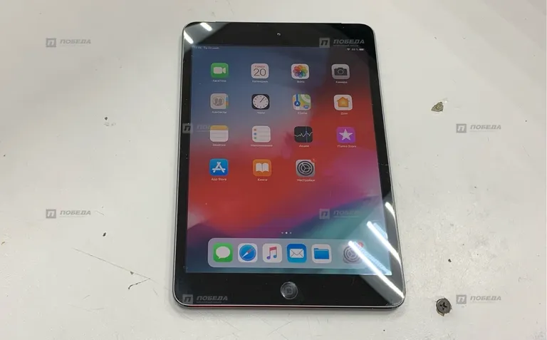 Apple iPad 2 32Gb Wi-Fi + 3G