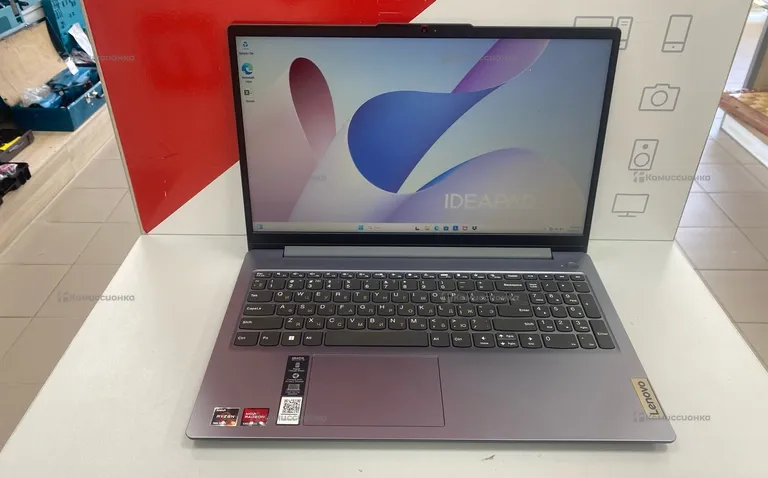 Ноутбук Lenovo Slim 3