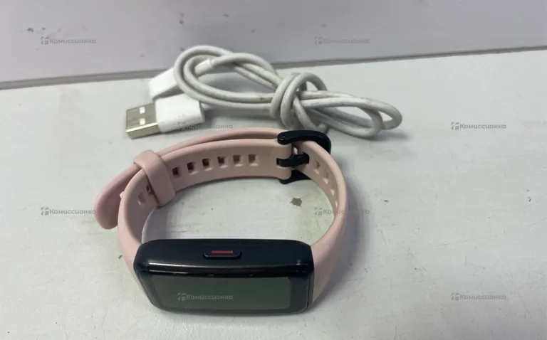 Часы Honor band 6