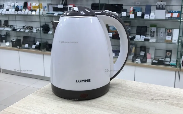 Чайник LUMME