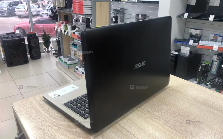 ноутбук ASUS VivoBook