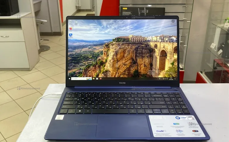 Ноутбук  Tecno MegaBook T1