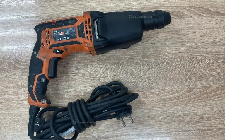 Перфоратор AEG KH24IE