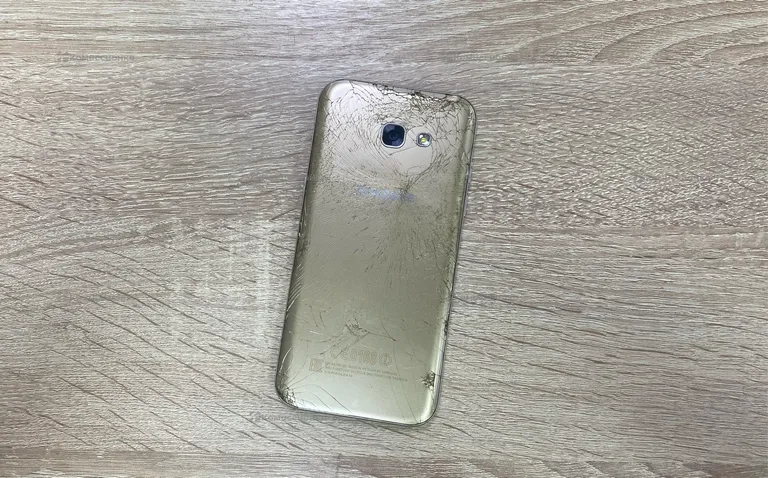 Телефон Samsung Galaxy A5 (2017) 2/32Gb