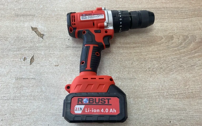 Шуруповерт Rоbust RB18013Н