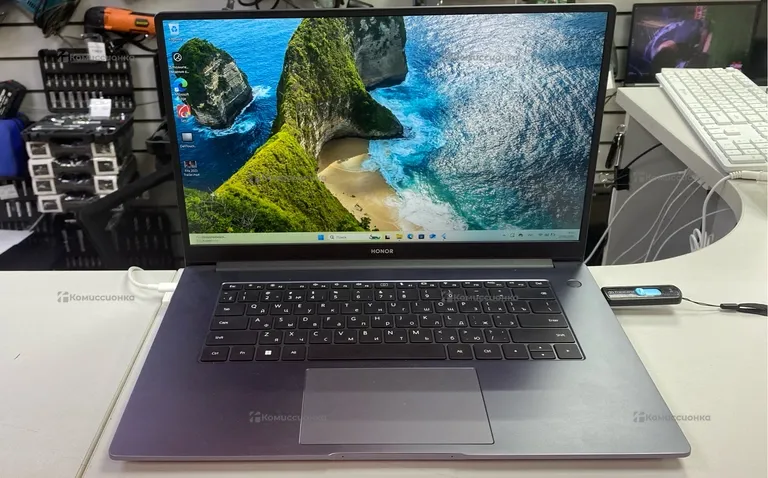 Ноутбук  Honor magic book 15 Ryzen 5 5500U