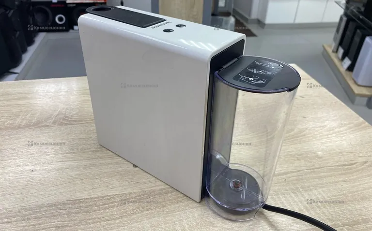 Кофе машинка NEPRESSO C30