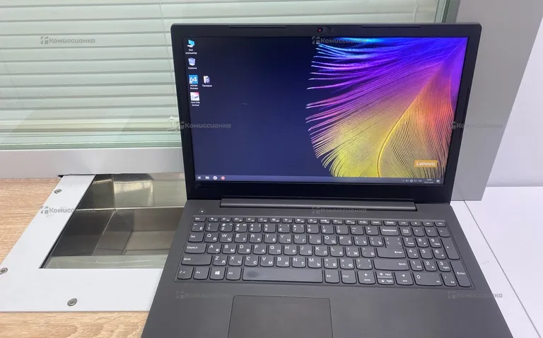 Ноутбук Lenovo V130-15ikb