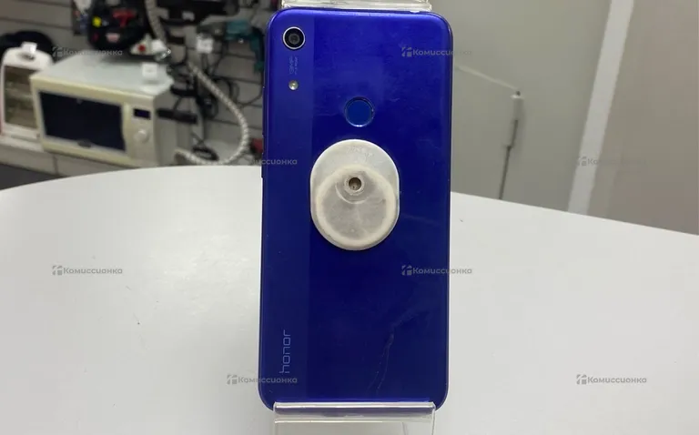 Honor 8a  2/32gb