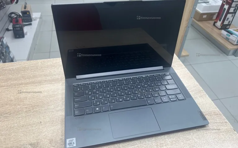 Lenova idea pad slim 7