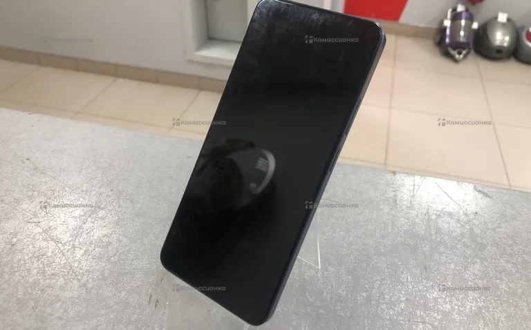 Realme C63 8/256 ГБ