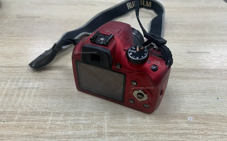 Фотоаппарат  fujifilm finepix sl300
