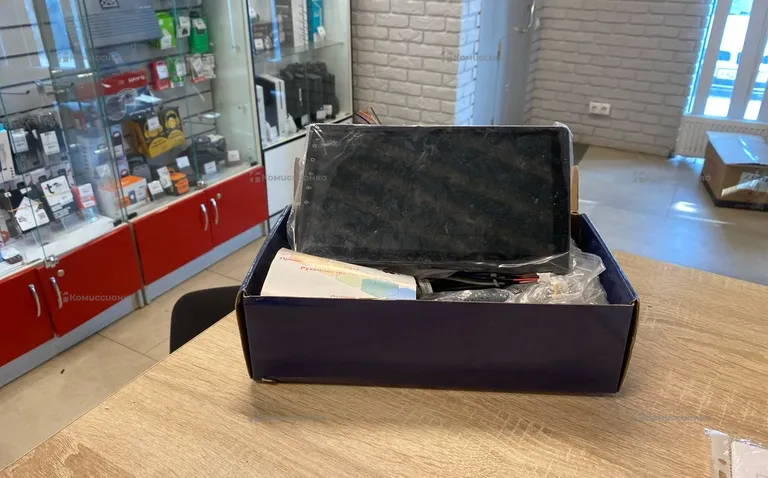 Автомагнитола  андроид BOSS MINI 10 дюймов