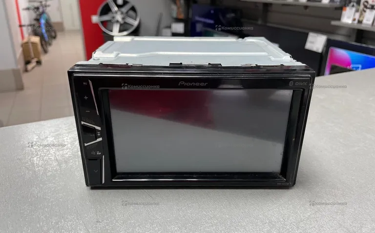 Автомагнитола  pioneer dmh-g221bt