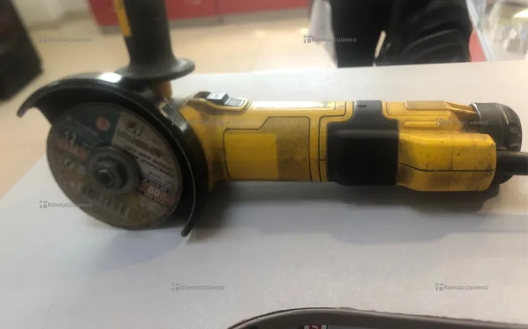 УШМ dewalt DWE4257