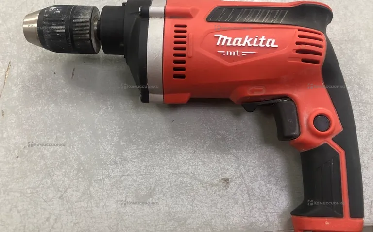 Дрель makita M8101