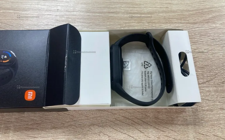 Часы  mi 6