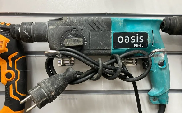 Перфоратор Oasis PR-80