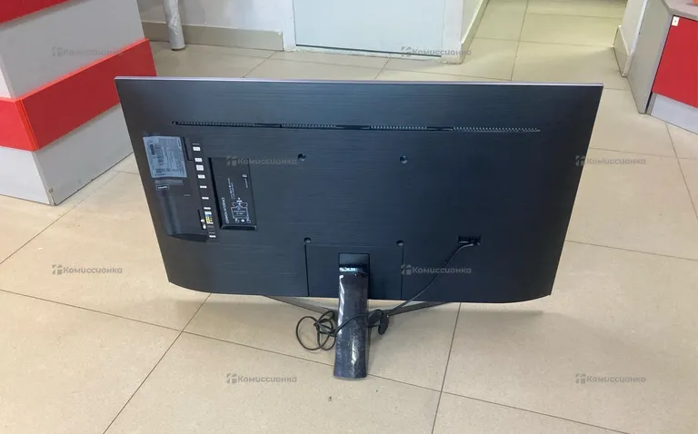 Телевизор Samsung UE40MU6470U