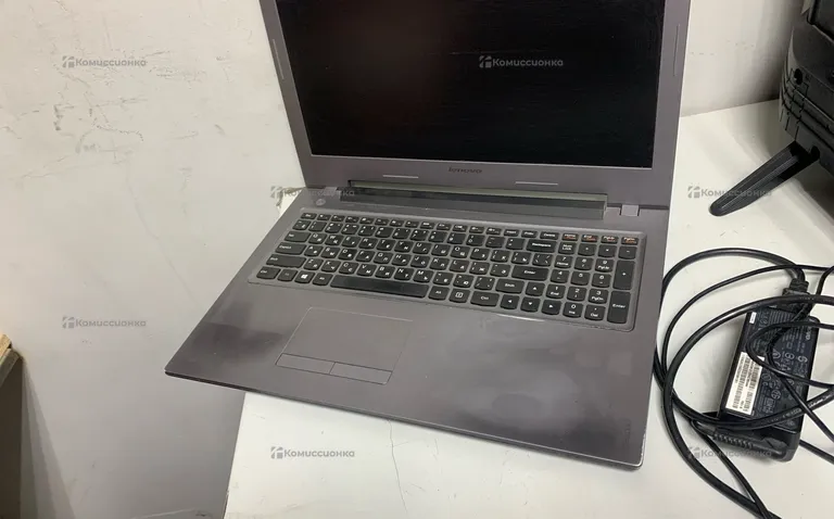 Ноутбук  lenovo