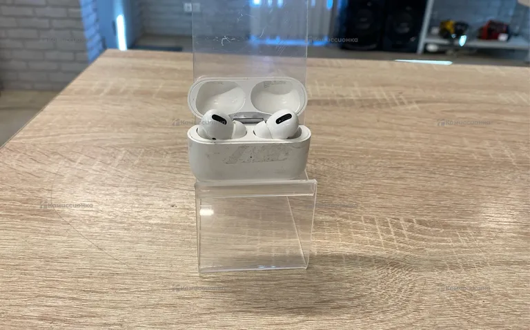 Наушники AirPods Pro